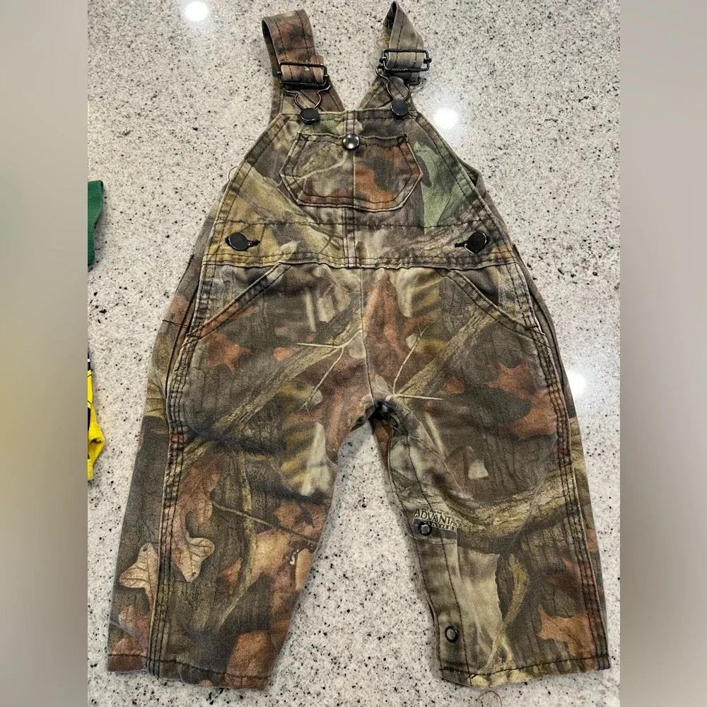 John Deere and Camo Bundle Baby Boy Bundle - Picture 4 of 11